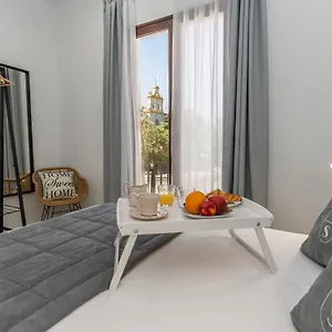 Cordoba Suites Apartments , Cordova Spagna