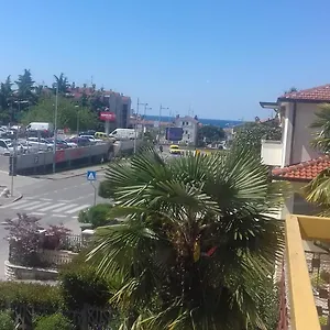 Lili , Porec Croazia